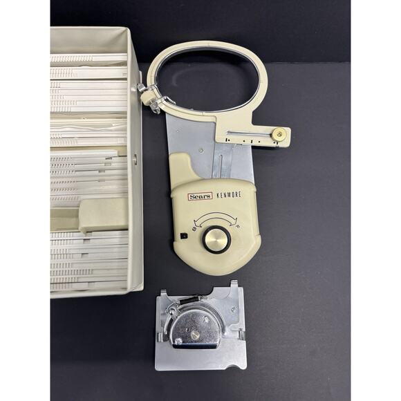 Vintage 1976 Sears Kenmore Monogrammer and Templates- Attachments - Picture 3 of 8